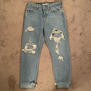 Levi Wedgie Ripped Jeans